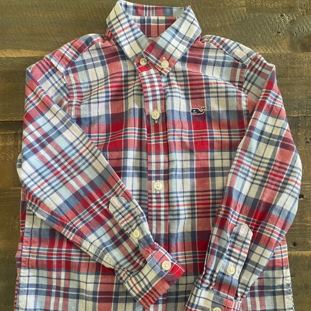 Vineyard Vines Button up shirt